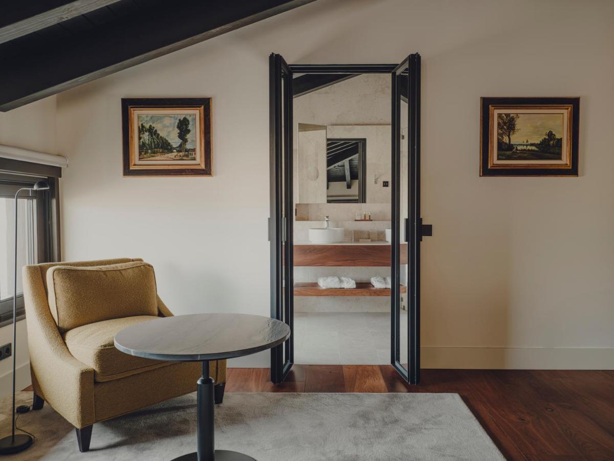 Santa Maria Briones Hotel Luaran gambar