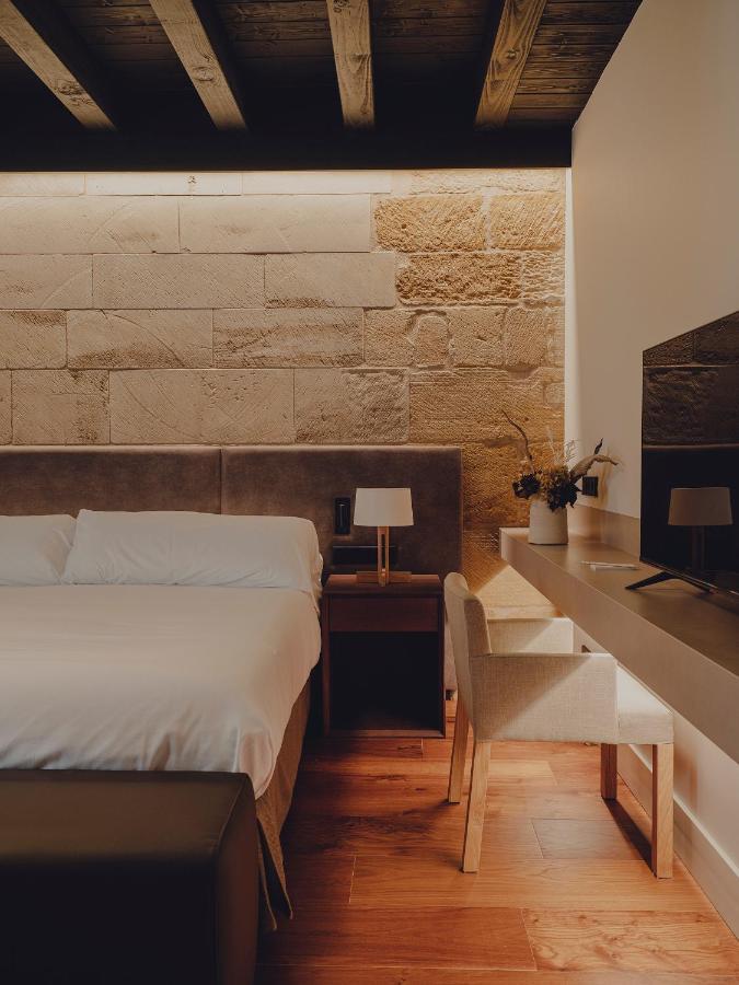 Santa Maria Briones Hotel Luaran gambar