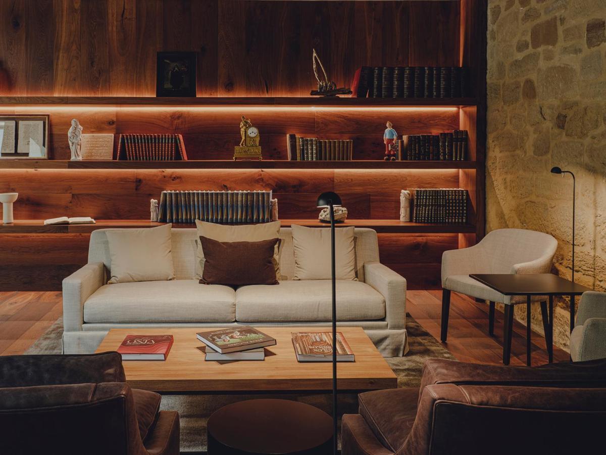 Santa Maria Briones Hotel Luaran gambar