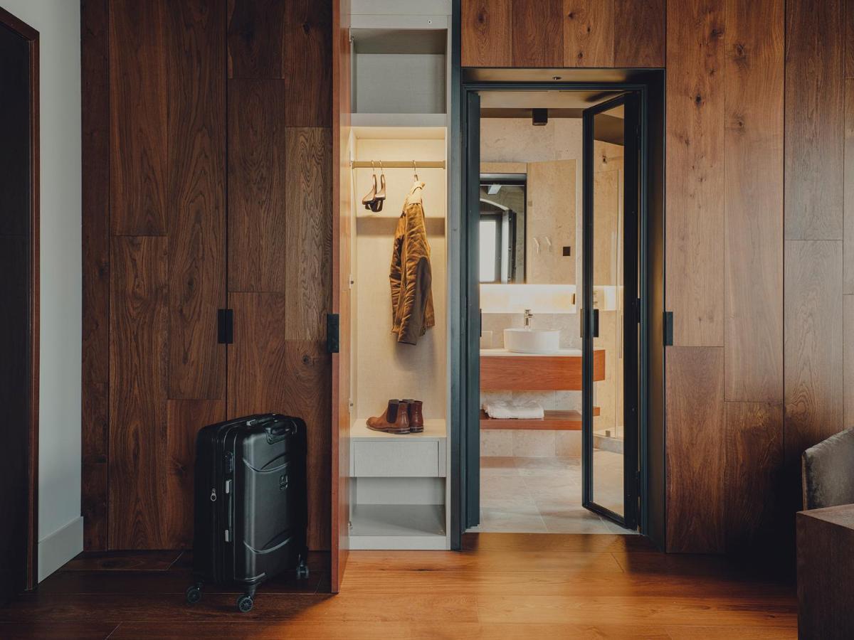 Santa Maria Briones Hotel Luaran gambar