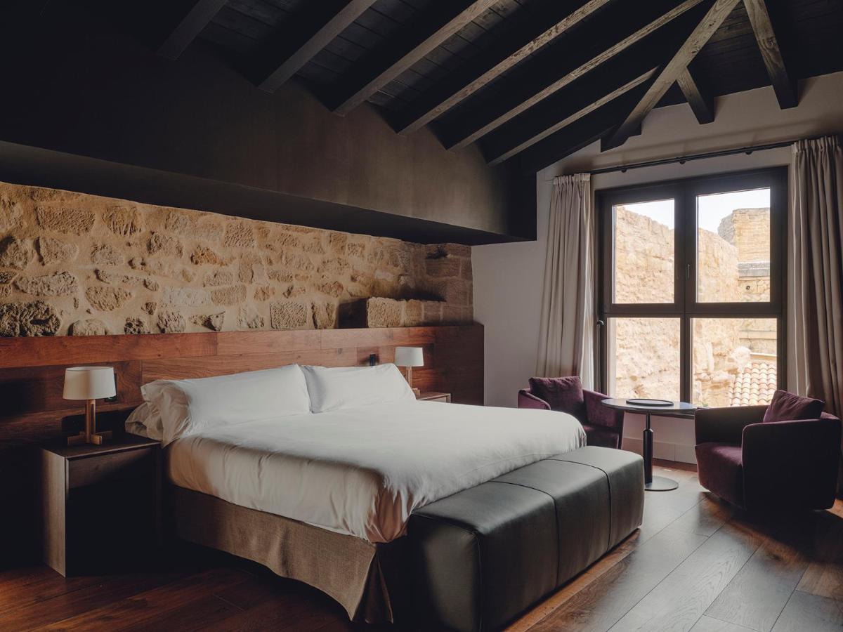 Santa Maria Briones Hotel Luaran gambar